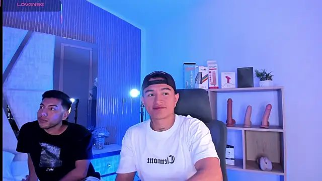 LiamDeep online show from January 9, 2026, 8:32 pm