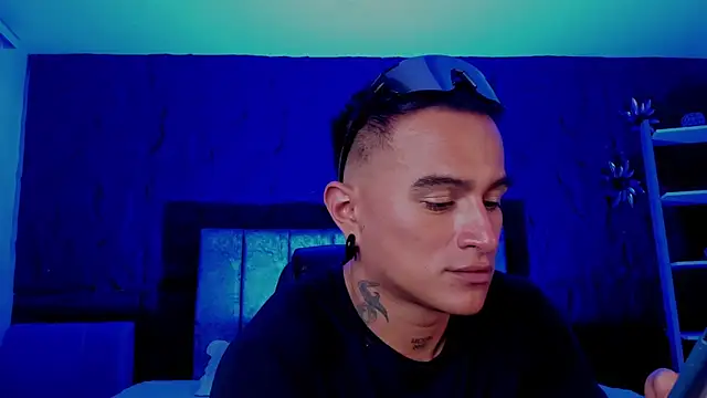 Snapshot of LiamDeep chatting on June 11, 2026, 2:53 am LiamDeep online show from June 11, 2026, 2:53 am