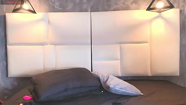 Snapshot of SunshineLizzy chatting on October 16, 2025, 1:01 pm SunshineLizzy online show from October 16, 2025, 1:01 pm