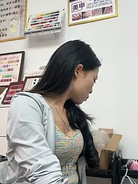 Snapshot of Baby-mmm chatting on November 2, 2025, 2:58 am Baby-mmm online show from November 2, 2025, 2:58 am