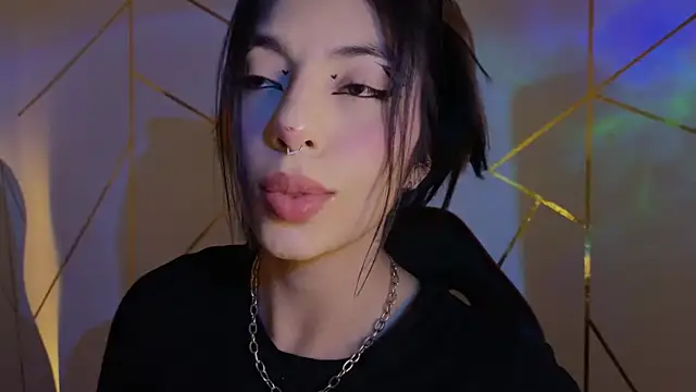 Hollyxx  online show from February 7, 2026, 5:38 pm