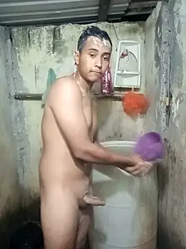 lalop221 online show from November 20, 2025, 5:07 am