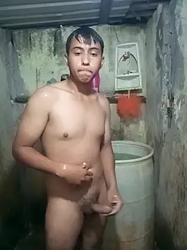 lalop221 online show from December 17, 2025, 7:14 am