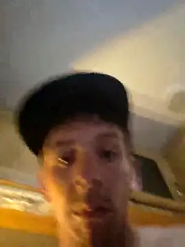 Snapshot of cuteqaldo chatting on June 26, 2026, 3:05 pm cuteqaldo online show from June 26, 2026, 3:05 pm