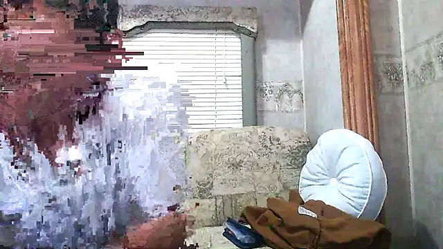 Snapshot of cuteqaldo chatting on July 21, 2026, 3:47 pm cuteqaldo online show from July 21, 2026, 3:47 pm