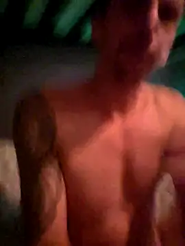 Snapshot of cuteqaldo chatting on August 5, 2026, 9:28 pm cuteqaldo online show from August 5, 2026, 9:28 pm