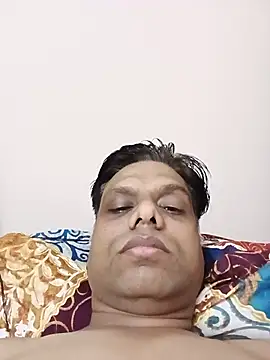 Couplerichamoz online show from July 12, 2026, 3:58 pm