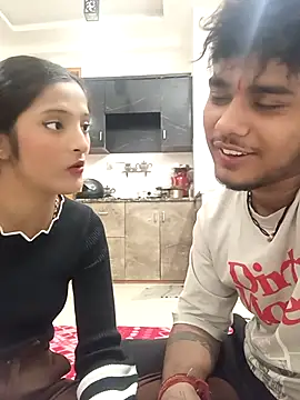 romantic couple1 online show from February 12, 2026, 12:27 am