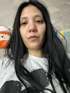 PrincessYYara online show from November 19, 2025, 6:35 am