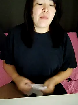 Snapshot of Innogin chatting on November 8, 2025, 12:38 pm Innogin online show from November 8, 2025, 12:38 pm