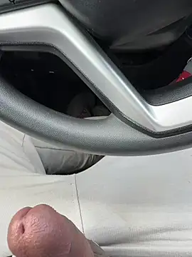 Snapshot of camboys_poyraz chatting on December 1, 2025, 9:14 am camboys poyraz online show from December 1, 2025, 9:14 am