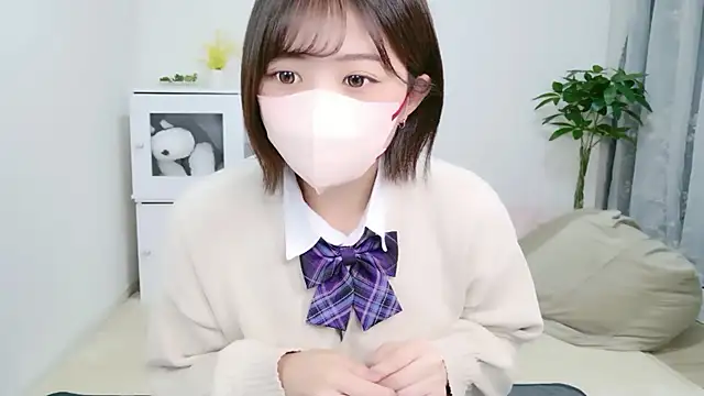 Snapshot of Hinata_Sun chatting on September 13, 2025, 8:58 am Hinata Sun online show from September 13, 2025, 8:58 am