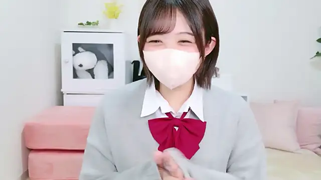 Snapshot of Hinata_Sun chatting on September 18, 2025, 4:42 pm Hinata Sun online show from September 18, 2025, 4:42 pm