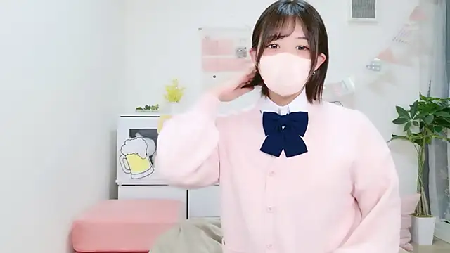 Snapshot of Hinata_Sun chatting on September 23, 2025, 9:45 am Hinata Sun online show from September 23, 2025, 9:45 am