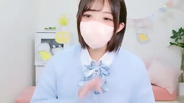 Snapshot of Hinata_Sun chatting on September 28, 2025, 9:36 am Hinata Sun online show from September 28, 2025, 9:36 am