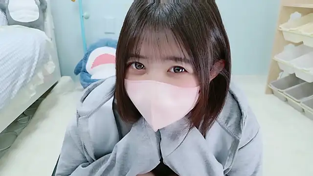 Snapshot of Hinata_Sun chatting on November 11, 2025, 11:43 am Hinata Sun online show from November 11, 2025, 11:43 am