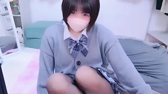 Hinata Sun online show from February 6, 2026, 11:13 am