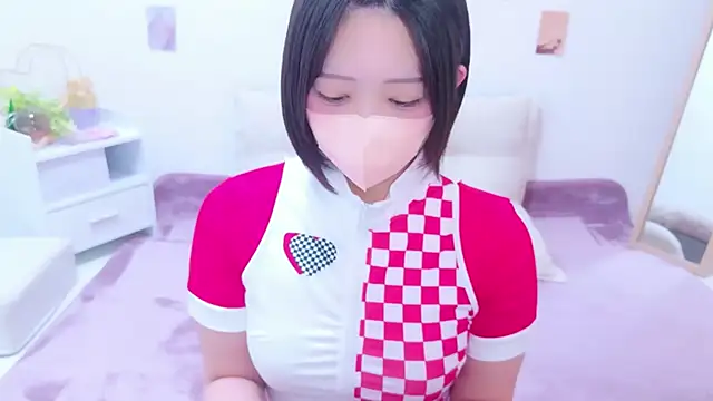 Snapshot of Hinata_Sun chatting on July 31, 2026, 9:19 am Hinata Sun online show from July 31, 2026, 9:19 am