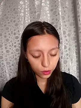 Snapshot of Lahila_ chatting on September 18, 2025, 1:24 pm Lahila online show from September 18, 2025, 1:24 pm