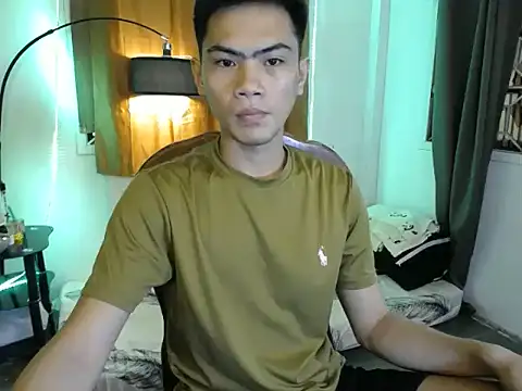 Snapshot of alex_cummer chatting on July 10, 2026, 5:01 am alex cummer online show from July 10, 2026, 5:01 am