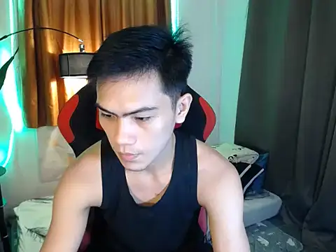 Snapshot of alex_cummer chatting on July 21, 2026, 11:23 am alex cummer online show from July 21, 2026, 11:23 am