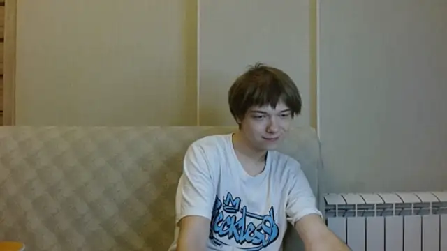 Snapshot of hilt_on_ chatting on October 7, 2025, 7:49 am hilt on online show from October 7, 2025, 7:49 am