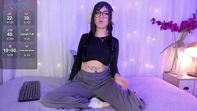 babedooll online show from May 30, 2026, 8:50 pm
