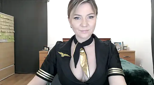 Snapshot of ParadiseAlina chatting on January 29, 2025, 6:39 pm ParadiseAlina online show from January 29, 2025, 6:39 pm