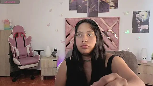 Snapshot of Candy_Chloe02 chatting on June 14, 2026, 5:09 am Candy Chloe02 online show from June 14, 2026, 5:09 am