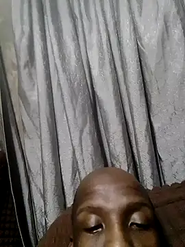 longdickson12345 online show from September 21, 2025, 9:38 pm