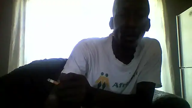 Snapshot of longdickson12345 chatting on May 16, 2026, 6:32 am longdickson12345 online show from May 16, 2026, 6:32 am
