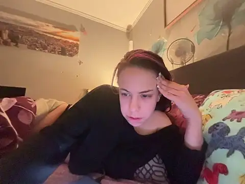 Vaua089 online show from February 11, 2026, 5:12 am