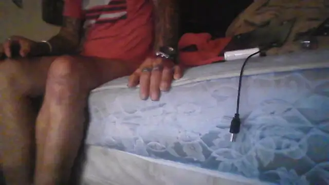 crassanova online show from December 4, 2025, 11:30 am