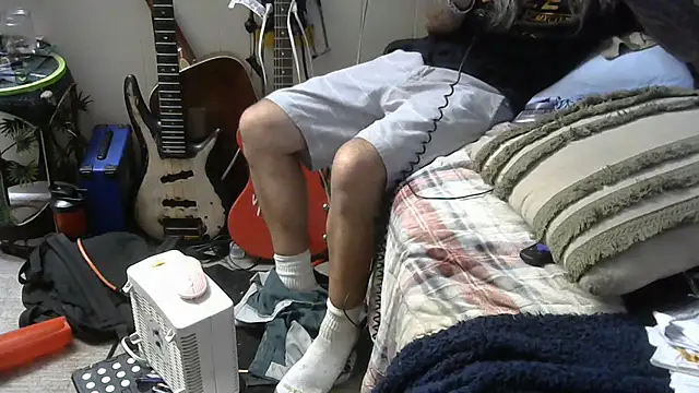 crassanova online show from July 28, 2026, 3:32 pm