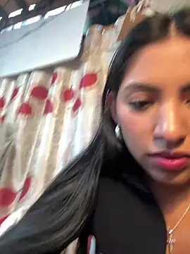 BrunetteBliss69 online show from April 29, 2026, 9:54 pm
