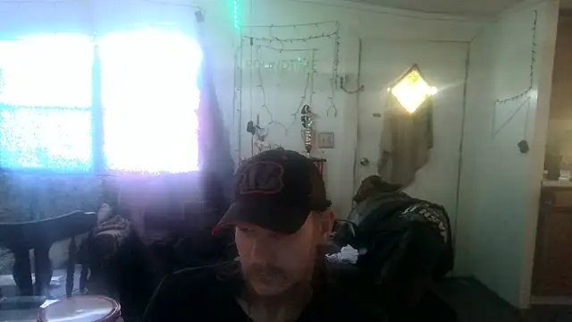 Snapshot of Poundtown1226 chatting on January 5, 2026, 9:07 pm Poundtown1226 online show from January 5, 2026, 9:07 pm