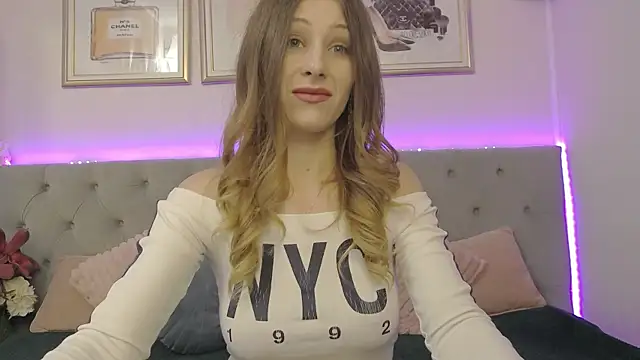 MuseDollX online show from February 8, 2026, 5:38 pm