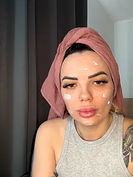 Snapshot of -RAHELA- chatting on November 17, 2025, 10:21 am -RAHELA- online show from November 17, 2025, 10:21 am