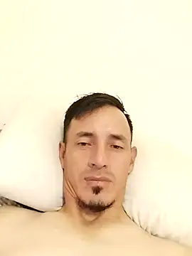 JuanD vero online show from October 8, 2025, 6:38 pm