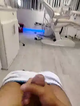 Snapshot of Blackllg chatting on November 20, 2025, 11:26 pm Blackllg online show from November 20, 2025, 11:26 pm