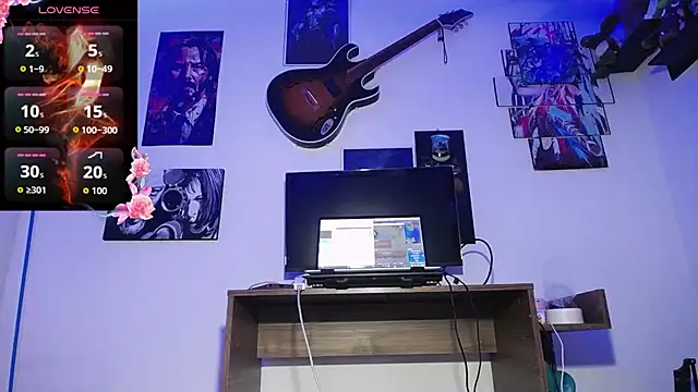 moonligth18 online show from September 11, 2025, 11:27 pm