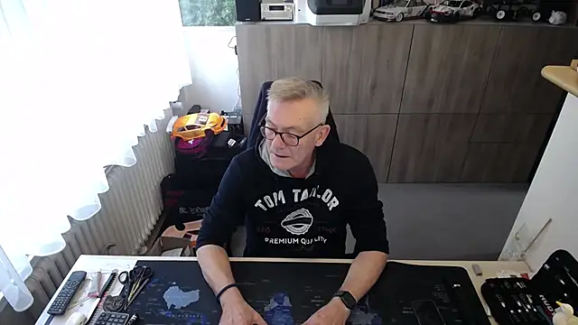 randyandy67 online show from December 18, 2025, 12:00 pm