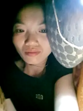 ngan-cute online show from December 20, 2025, 6:04 pm