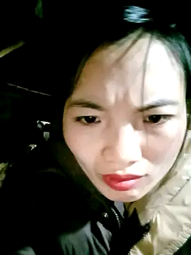 ngan-cute online show from February 19, 2026, 4:41 am