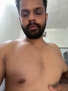 Snapshot of Vineeth3906 chatting on June 15, 2026, 7:43 am Vineeth3906 online show from June 15, 2026, 7:43 am