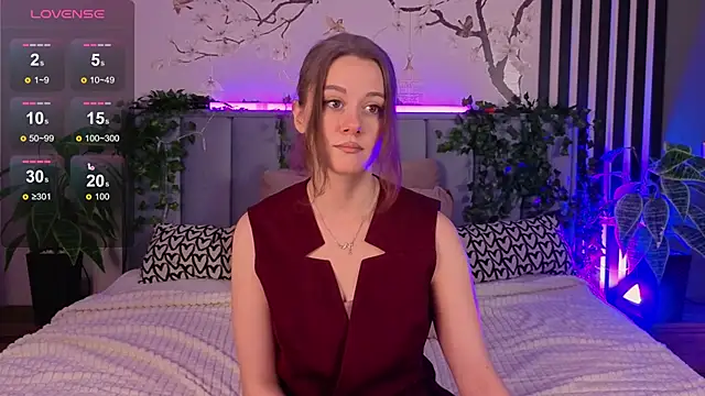 Snapshot of SkyHelen chatting on November 28, 2025, 4:15 am SkyHelen online show from November 28, 2025, 4:15 am