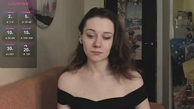 Snapshot of SkyHelen chatting on March 25, 2026, 8:31 am SkyHelen online show from March 25, 2026, 8:31 am