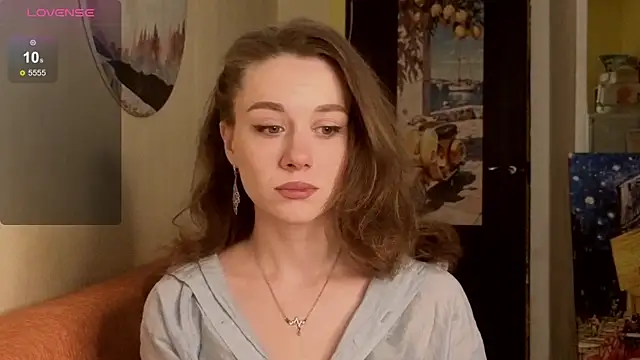 Snapshot of SkyHelen chatting on April 28, 2026, 8:41 am SkyHelen online show from April 28, 2026, 8:41 am