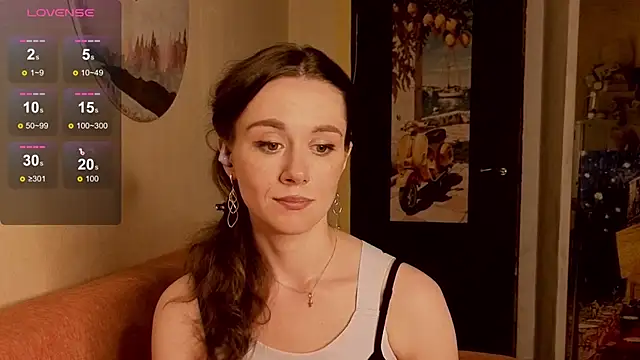 Snapshot of SkyHelen chatting on June 16, 2026, 9:39 pm SkyHelen online show from June 16, 2026, 9:39 pm