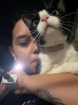 Snapshot of Hayleyourslave chatting on December 20, 2025, 12:29 am Hayleyourslave online show from December 20, 2025, 12:29 am